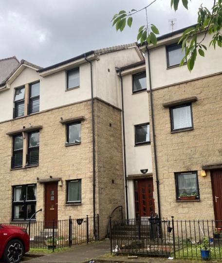 10 Merryton Avenue 1-2